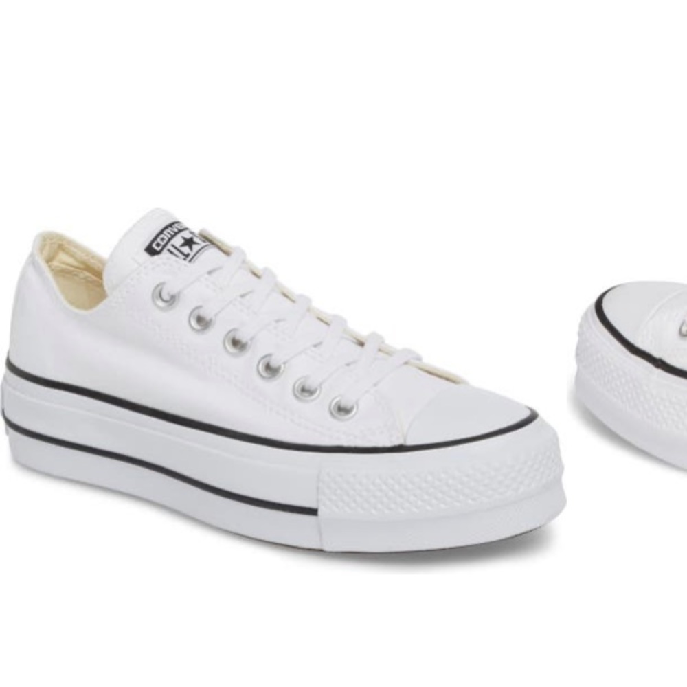 Converse Chuck Taylor All Star Platform Sneakers white 6.5, fit closer to 7.